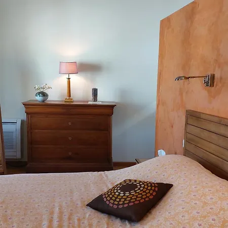 Апартаменты Le Petit Domeynes