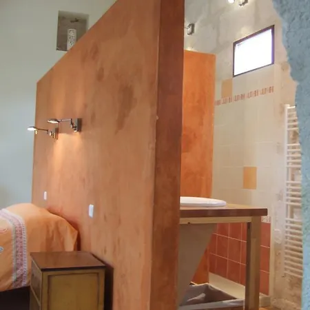 Le Petit Domeynes * Meynes