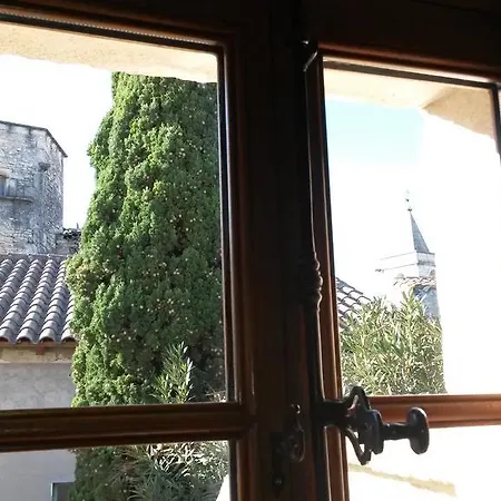 Le Petit Domeynes Apartment *