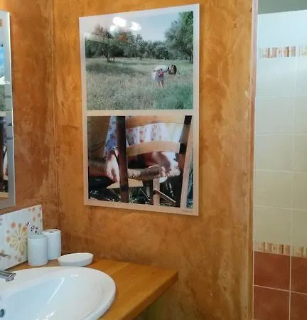 Le Petit Domeynes Apartment