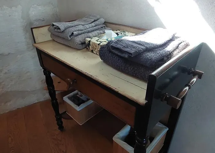 Le Petit Domeynes Apartament