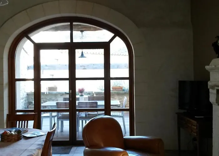 Le Petit Domeynes Apartament Meynes