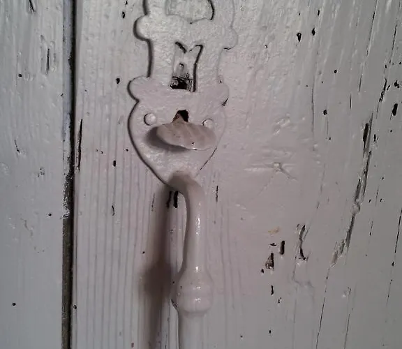 Le Petit Domeynes Apartament